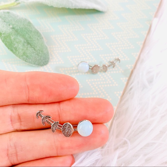 Silver Moon Waxing Earclimber Earring Boho Witchy - Picture 2 of 4